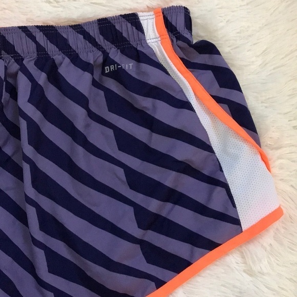 Nike Drifit Shorts - Picture 5 of 6